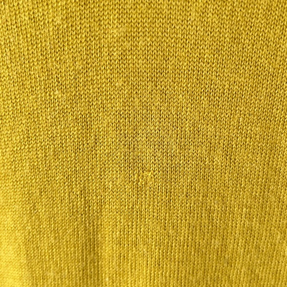 Bossini 100% Wool Chartreuse V-Neck Sweater - Picture 8 of 16